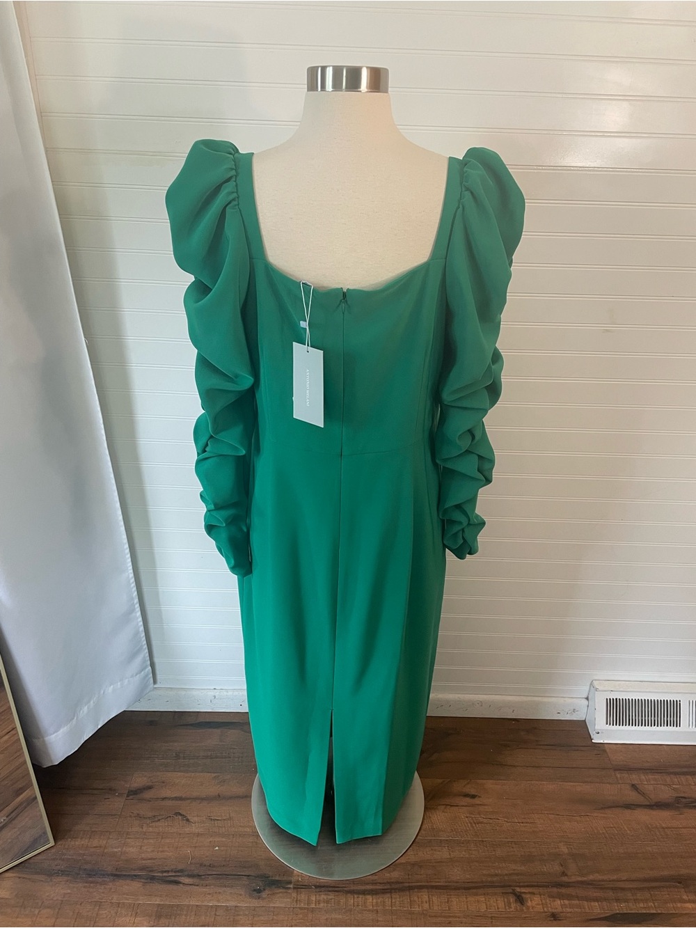 Antonio Melani Elena Square Neck Long Ruched Sleeve Midi Dress NEW Size 12 Green - Picture 6 of 7